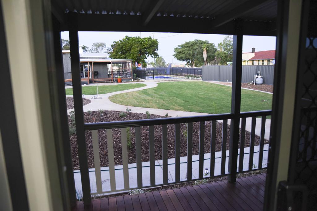 The Rocks Motel チャールビル エクステリア 写真