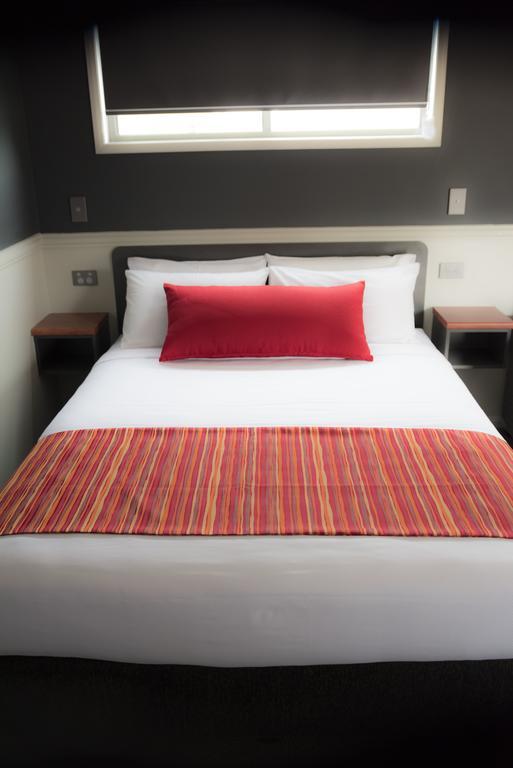 The Rocks Motel チャールビル エクステリア 写真